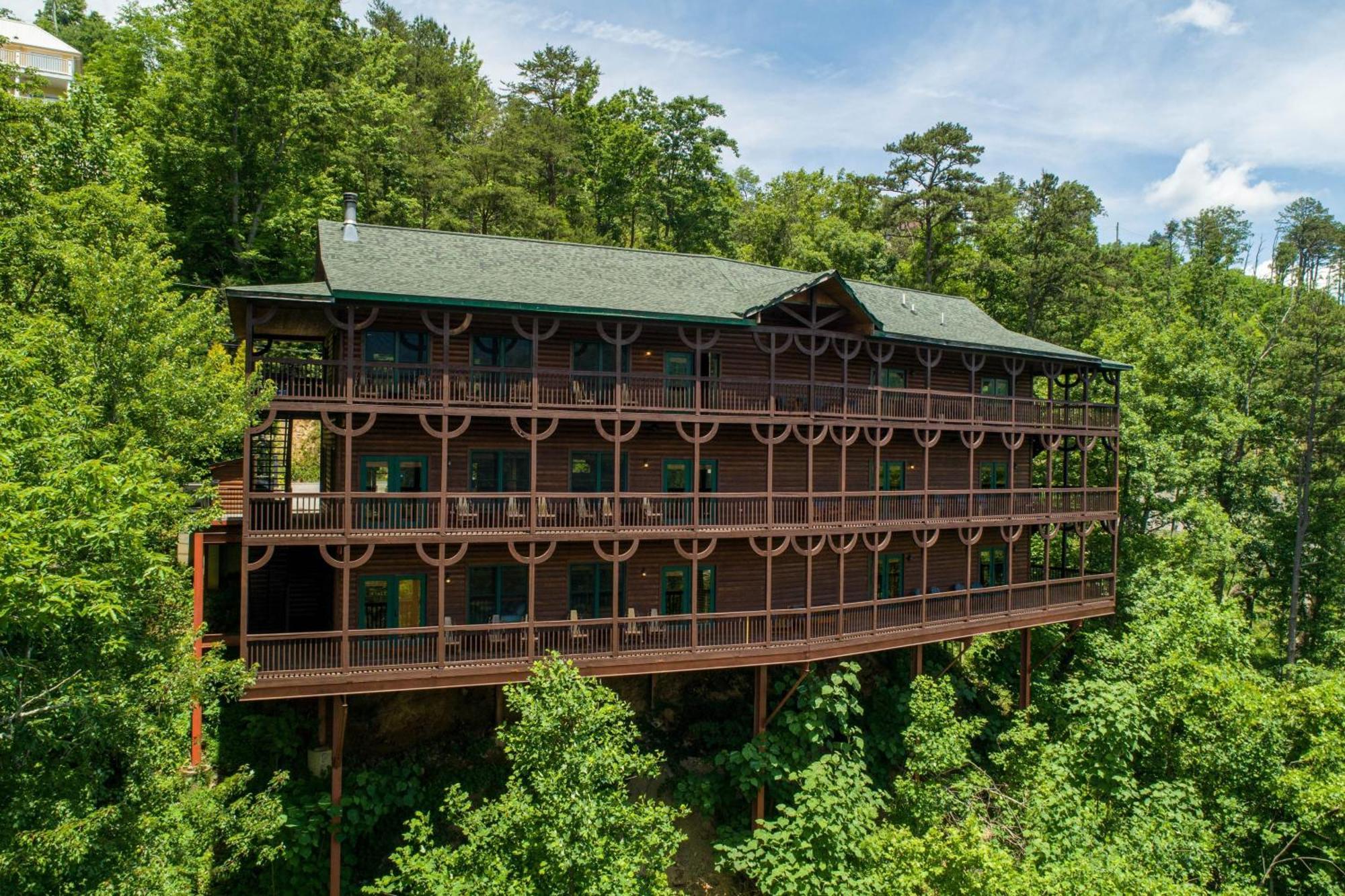 Hickory Ridge By Avantstay Incredible Private Elevated Cabin Sleeps 20 جاتلينبرج المظهر الخارجي الصورة