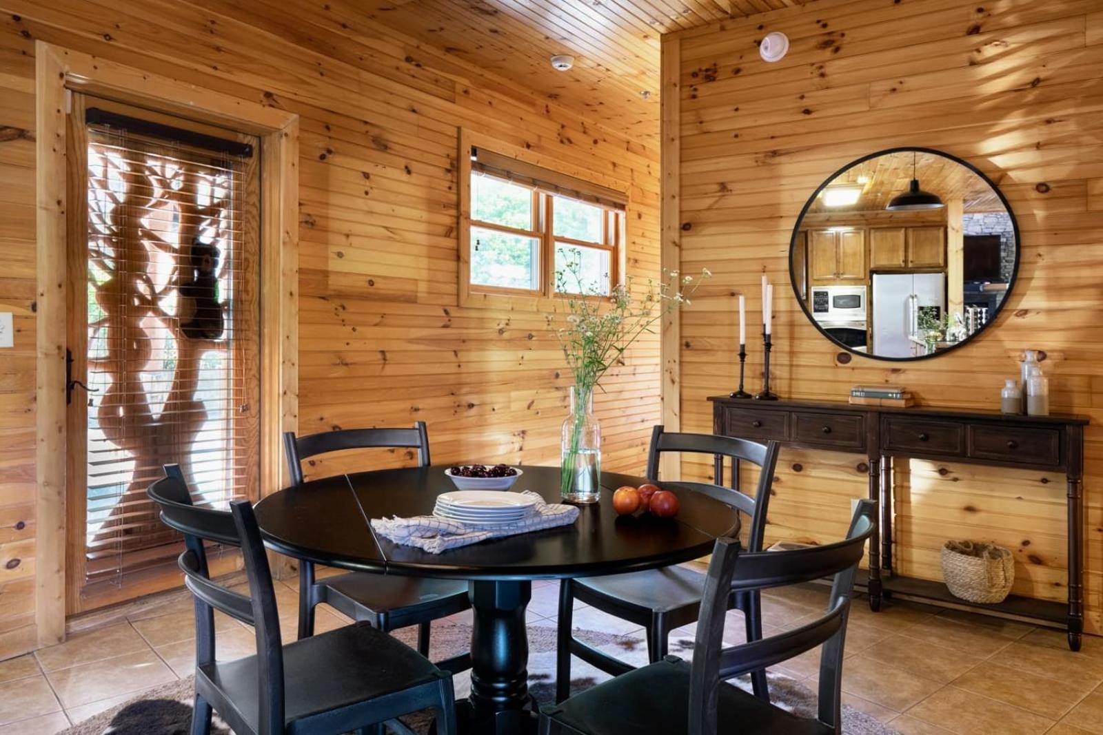 Hickory Ridge By Avantstay Incredible Private Elevated Cabin Sleeps 20 جاتلينبرج المظهر الخارجي الصورة